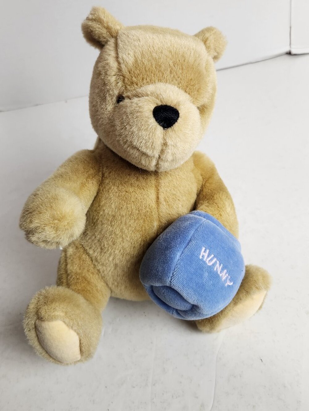 VTG Gund Disney Classic Winnie the Pooh Golden Brown Bear Wind-up Music Box Toy